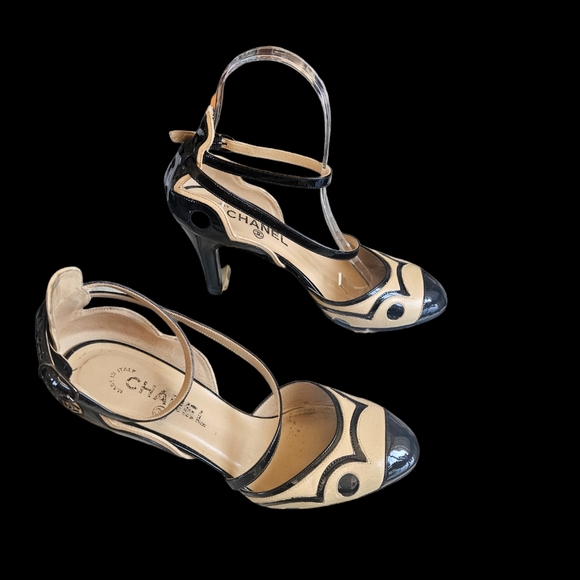 Chanel D'Orsay Pumps - Picture 8 of 12